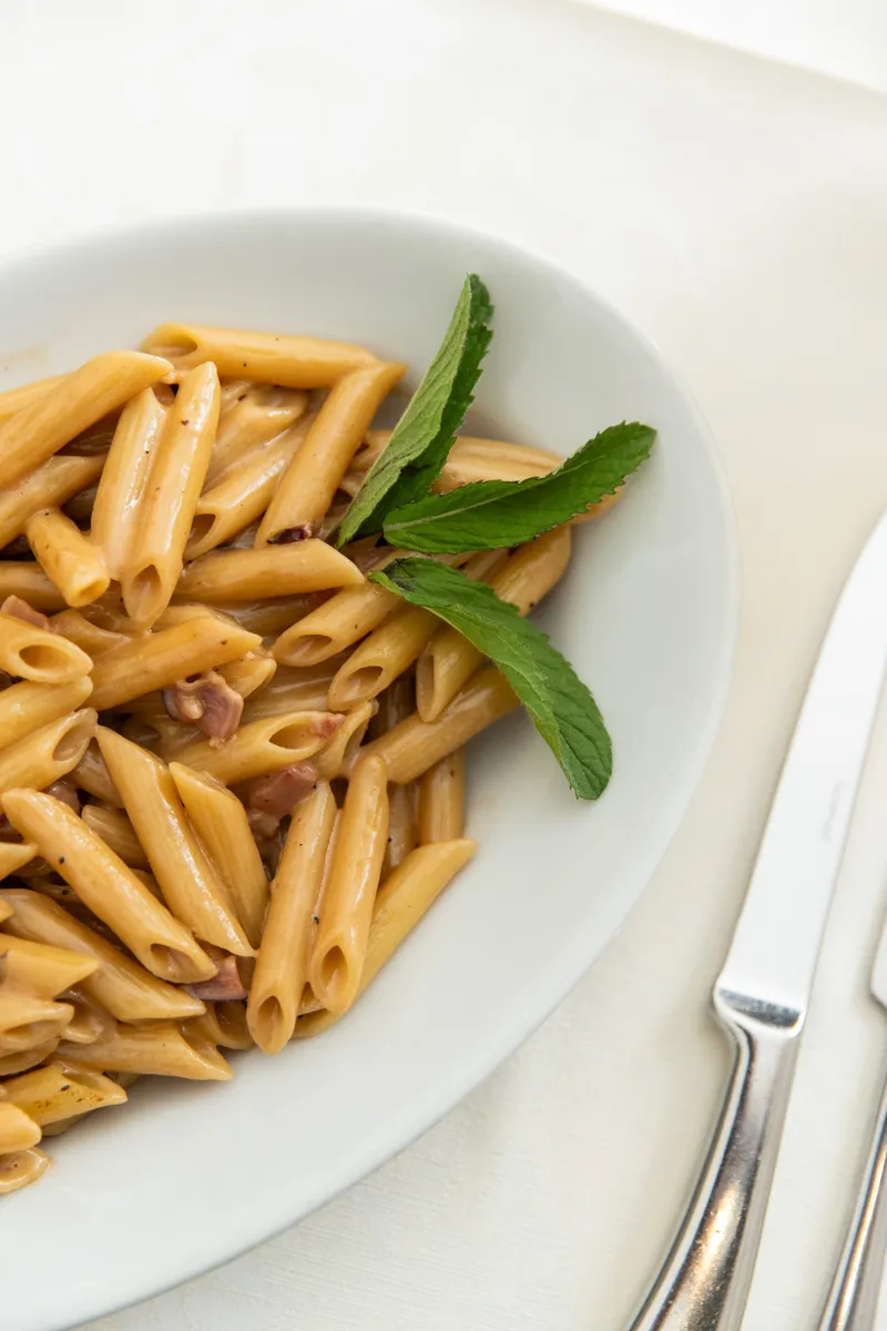 Pasta mit Trüffel im Restaurant Grotto Reale Zürich
