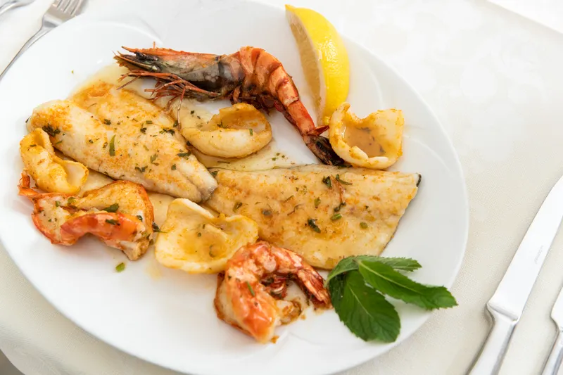 Fisch Parillada im Restaurant Grotto Reale Zürich